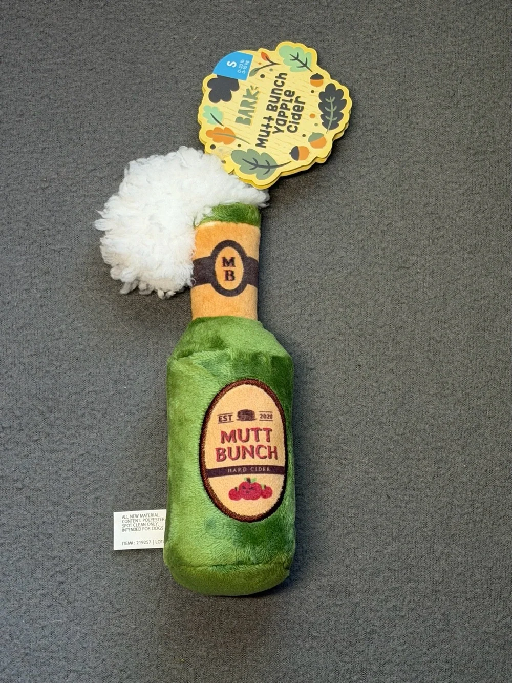 BARK Mutt Bunch Yapple Cider Dog Toy nwt